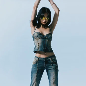 y2k ретро do old горячий джинсовый топ в стиле девушки, украшенный заклепками, 2023, новый сексуальный женский топ без рукавов с открытой спиной, короткий топ без рукавов
